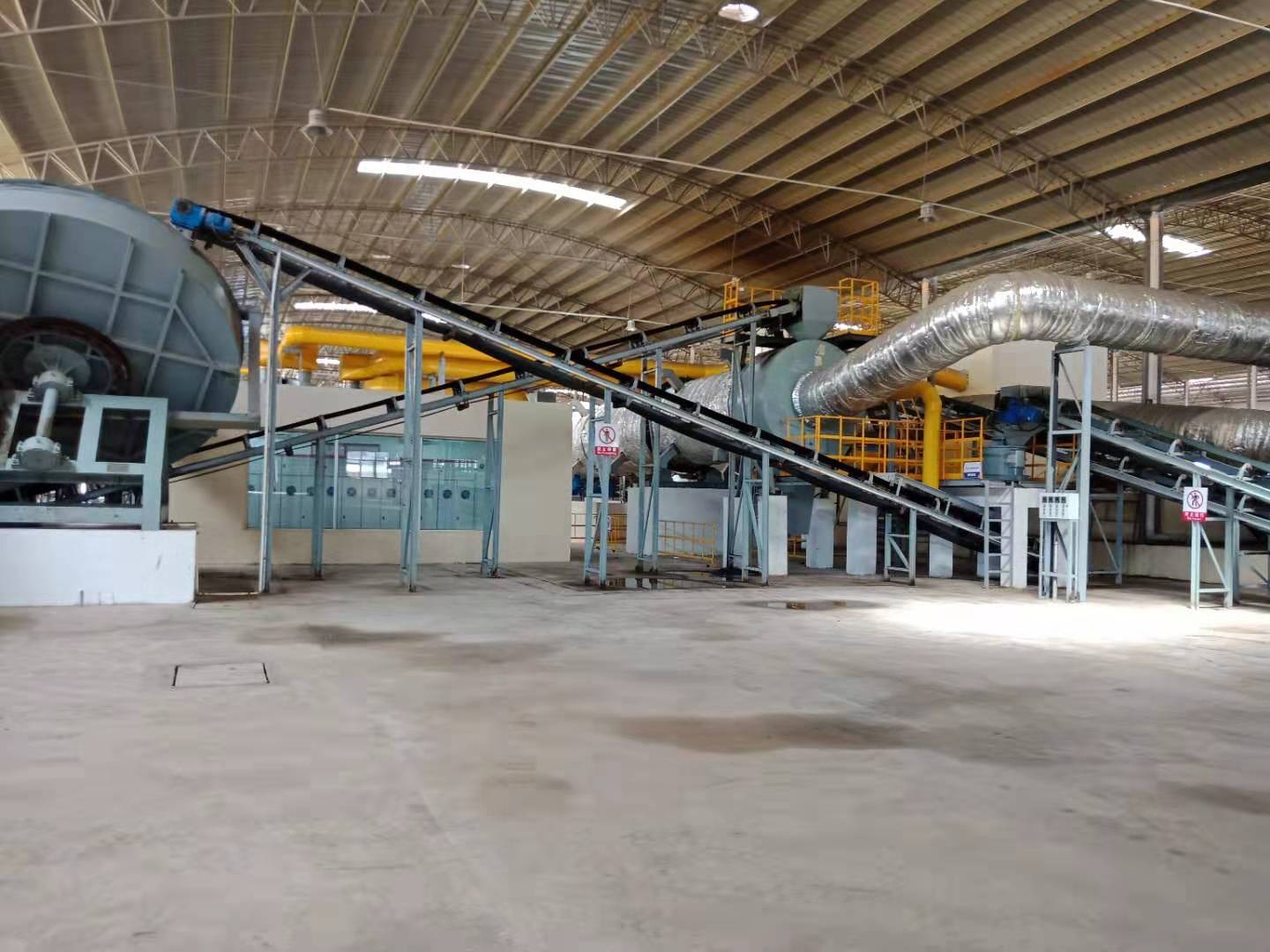 皮帶輸送機.jpg